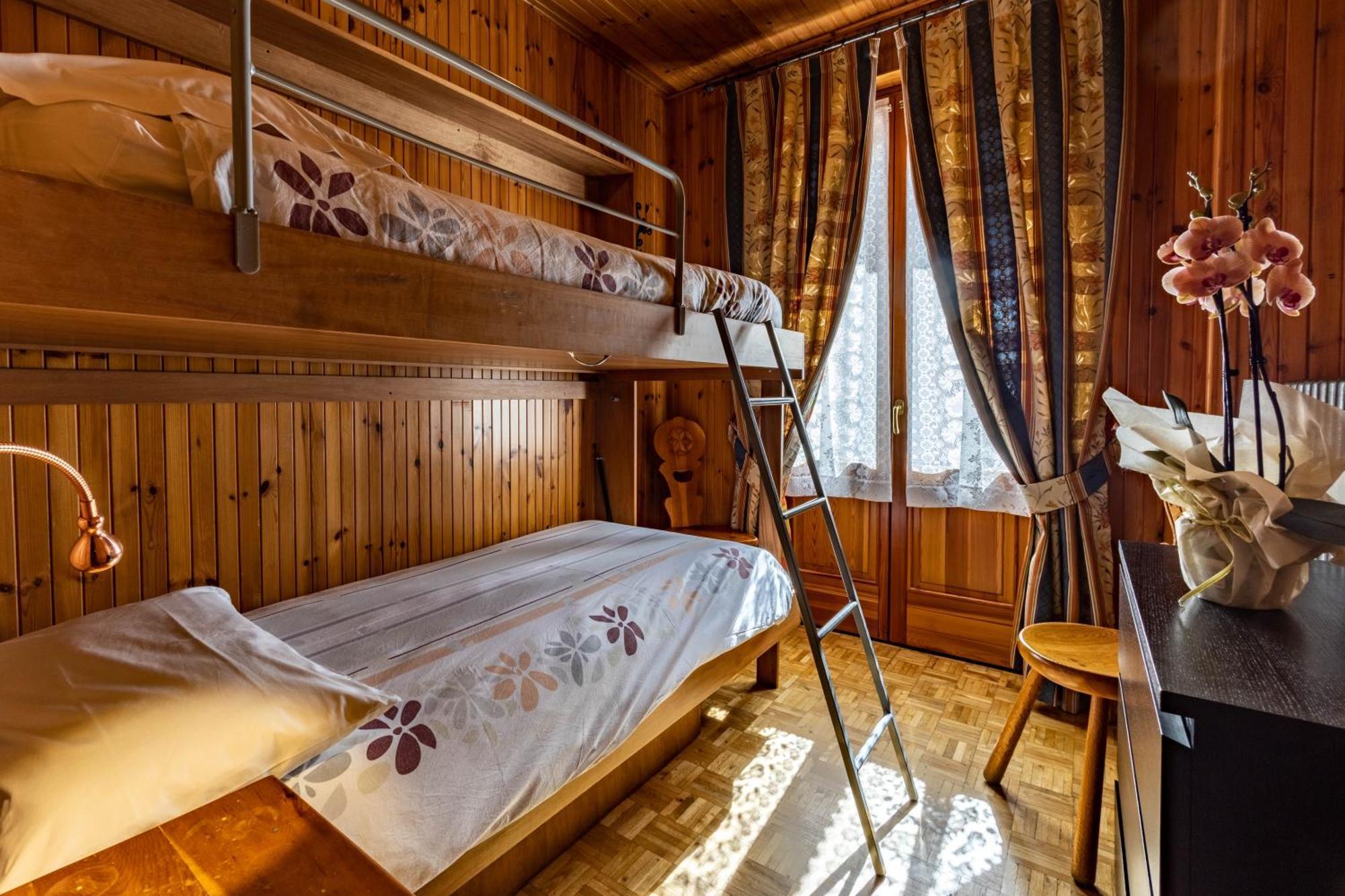 Hotel Le Campagnol Champoluc Exterior photo